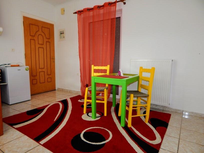 Small Country Apartment In Триполис Экстерьер фото